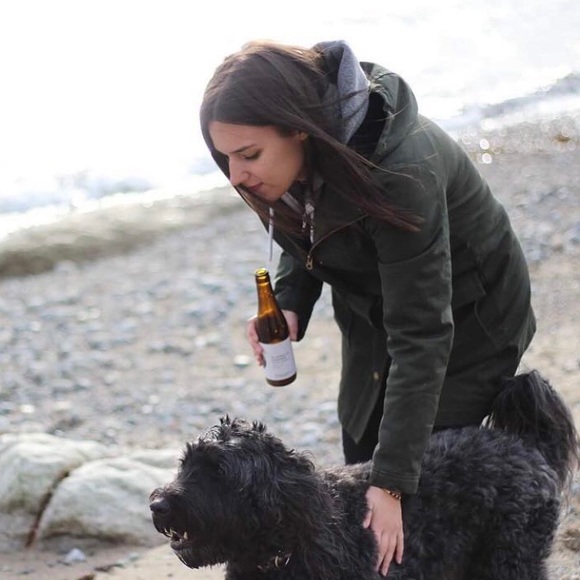 👋 Hi! - Picture 1 of 1